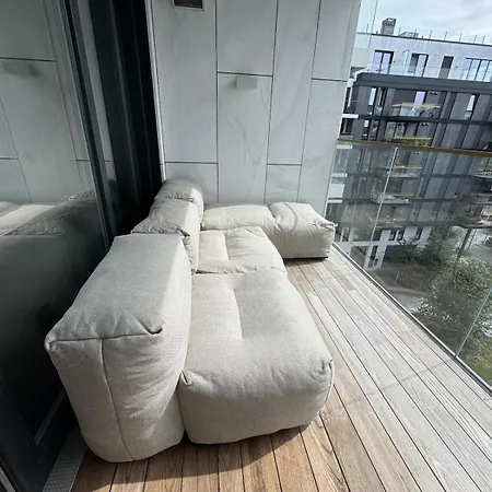 Luxury In Center *